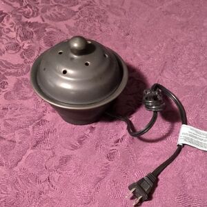 Aroma Housewares Co. Brown Ceramic Electric Plug In Potpourri Burner EUC